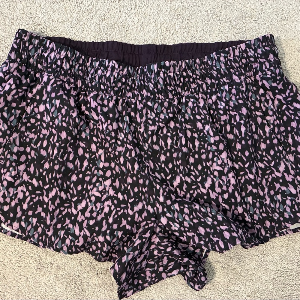Women’s plus size XXXL Avia Deep Purple Activewear Shorts, shorts underneath